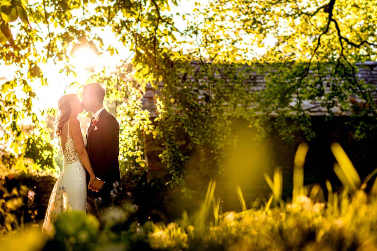 Beautiful May Wedding in the Cornish Countryside!
