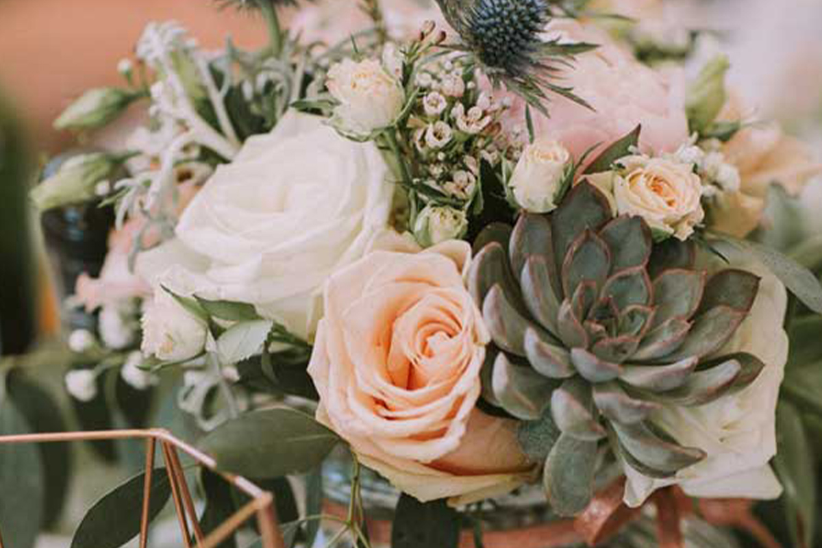 5 tips to help you when choosing your wedding flowers