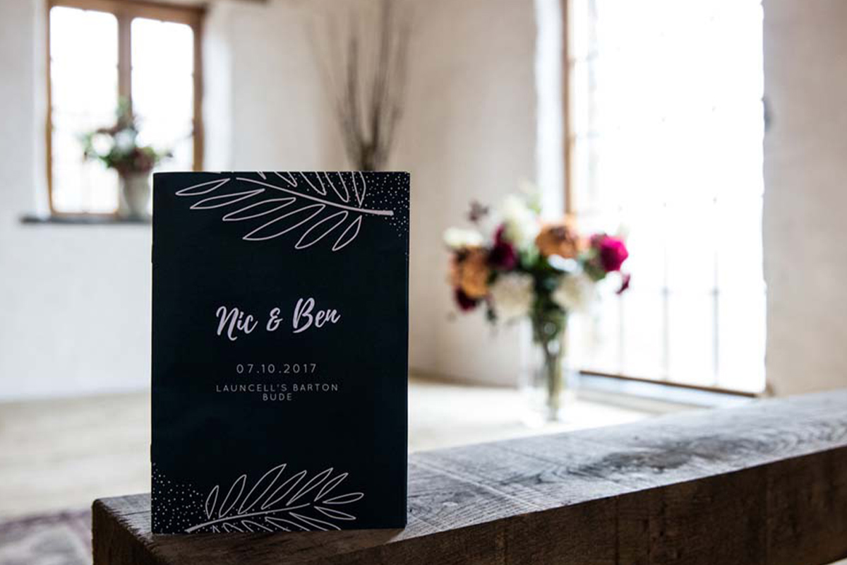 Invitations to make your guests swoon