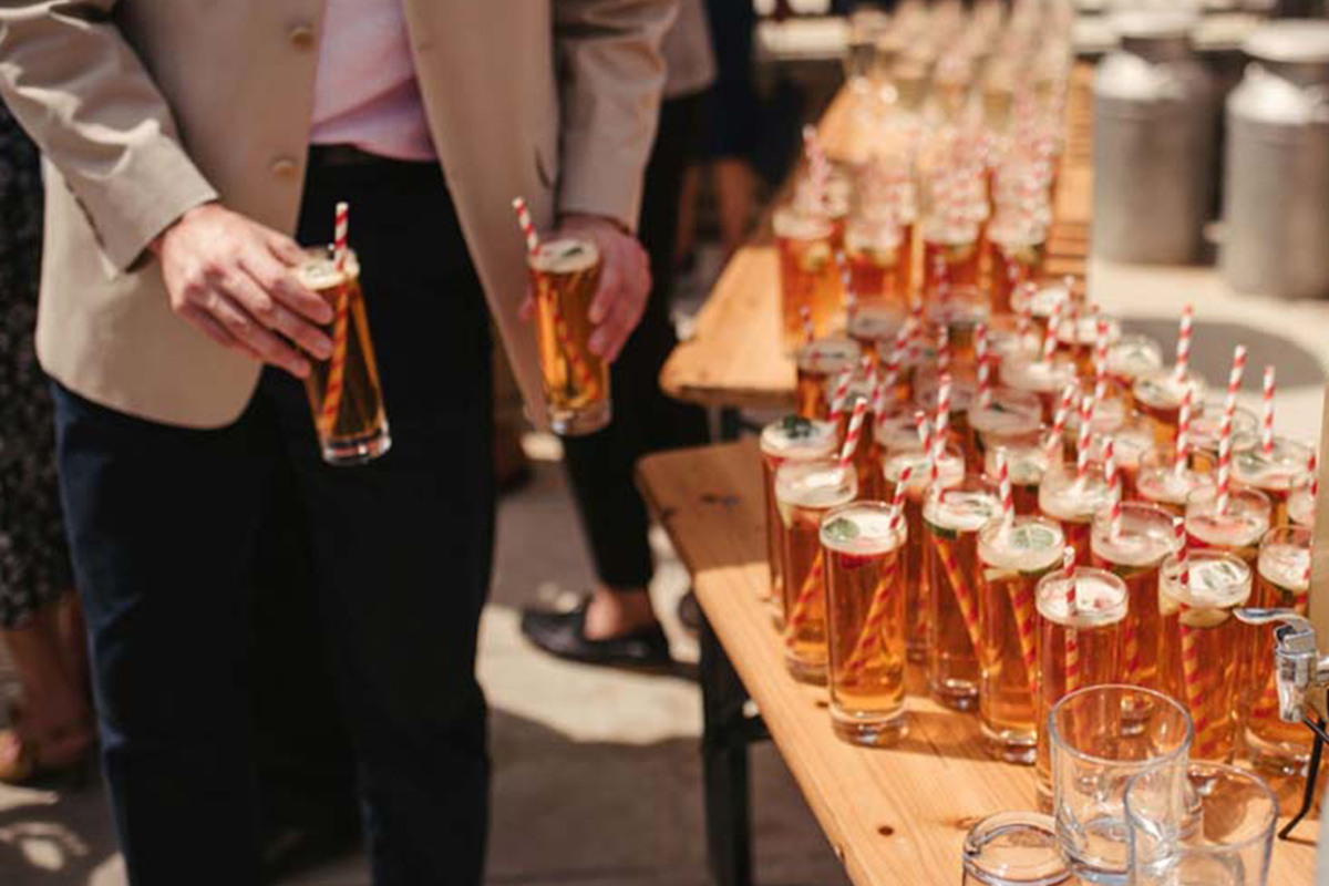 The benefits of your wedding venue providing Drinks Packages