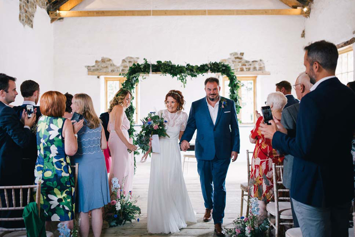 Beautifully laid back wedding in Cornwall, full of fun and laughter!